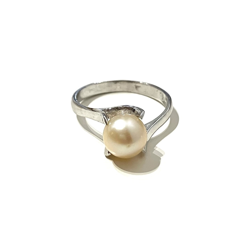 Vintage Faux Pearl Silver Bypass Ring